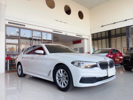 Bmw 5 SERIES SEDAN G30